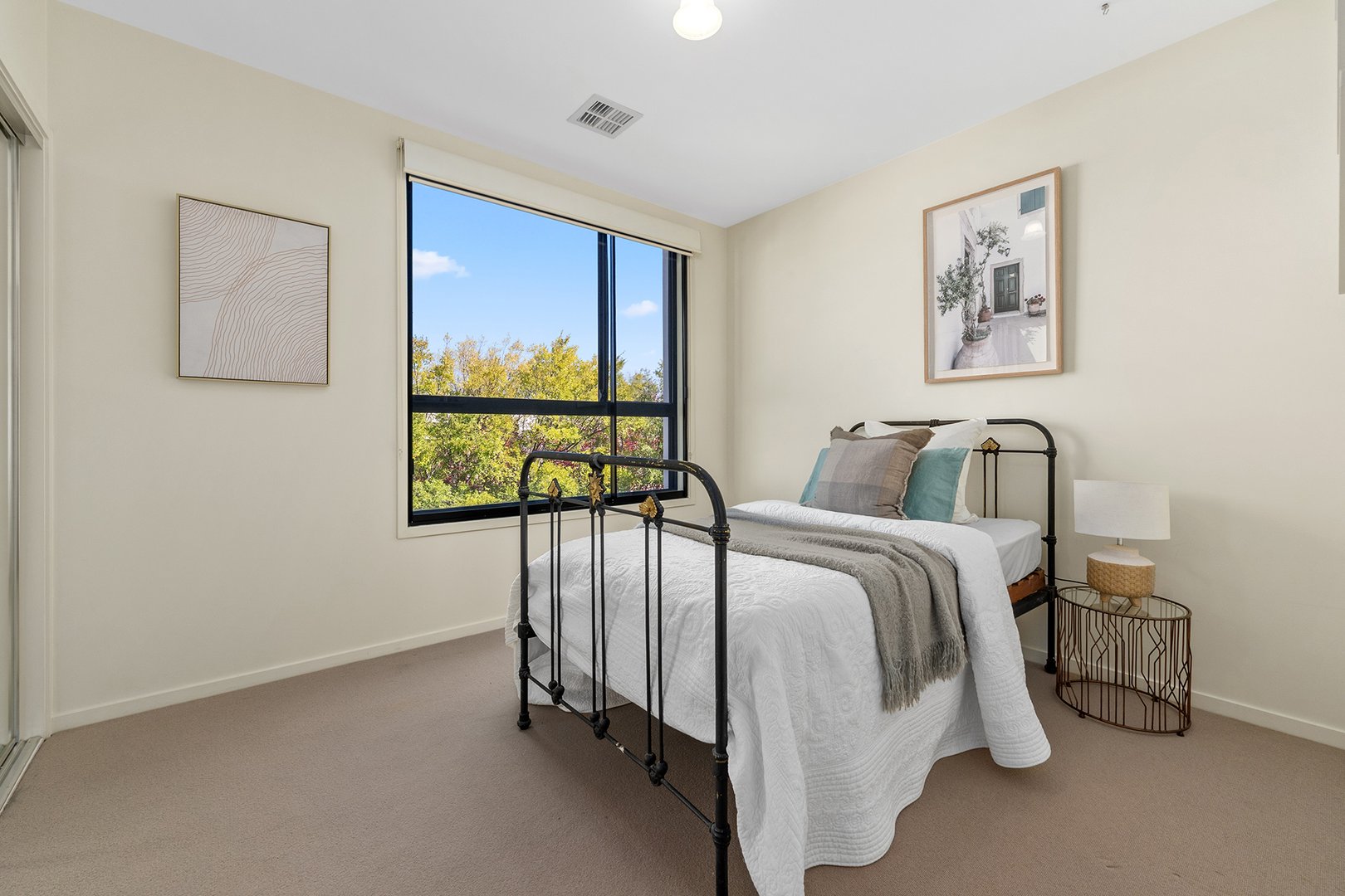 Second bedroom with park views